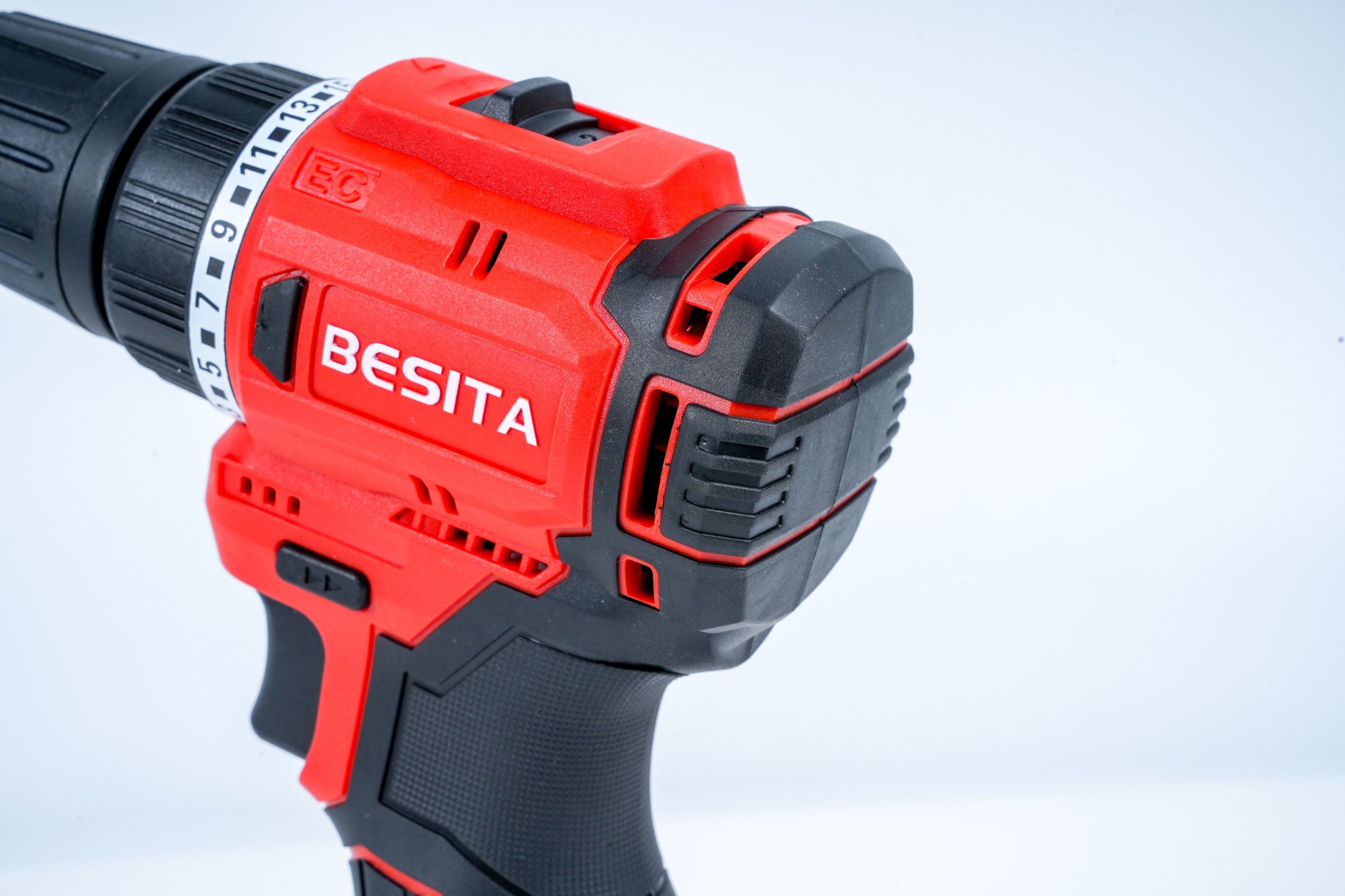 E-101-12V无刷锂电电钻（30Nm)2.0AH两电一充