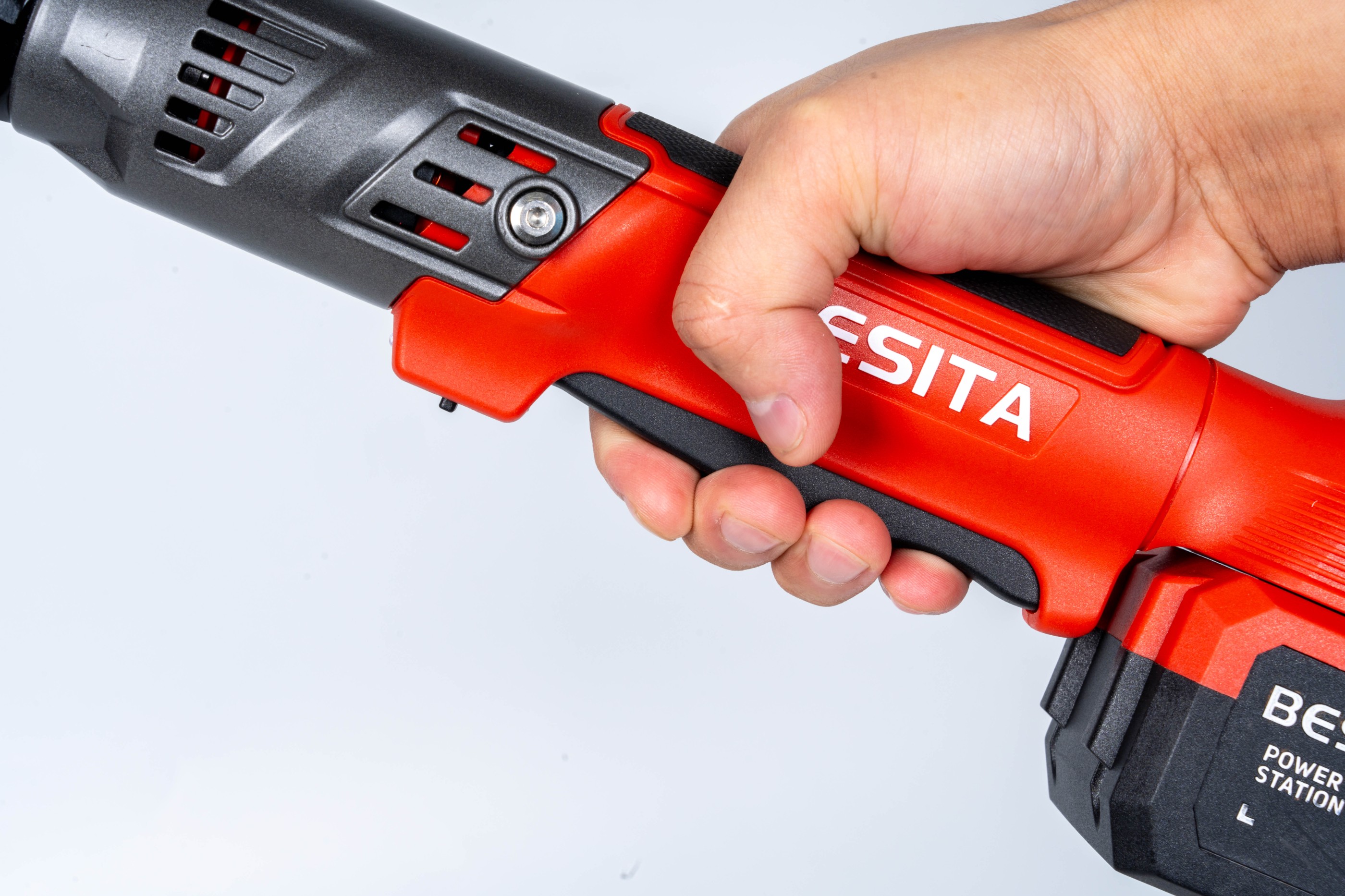 E-501-20V无刷锂电棘轮扳手（90Nm)2.0AH两电一充