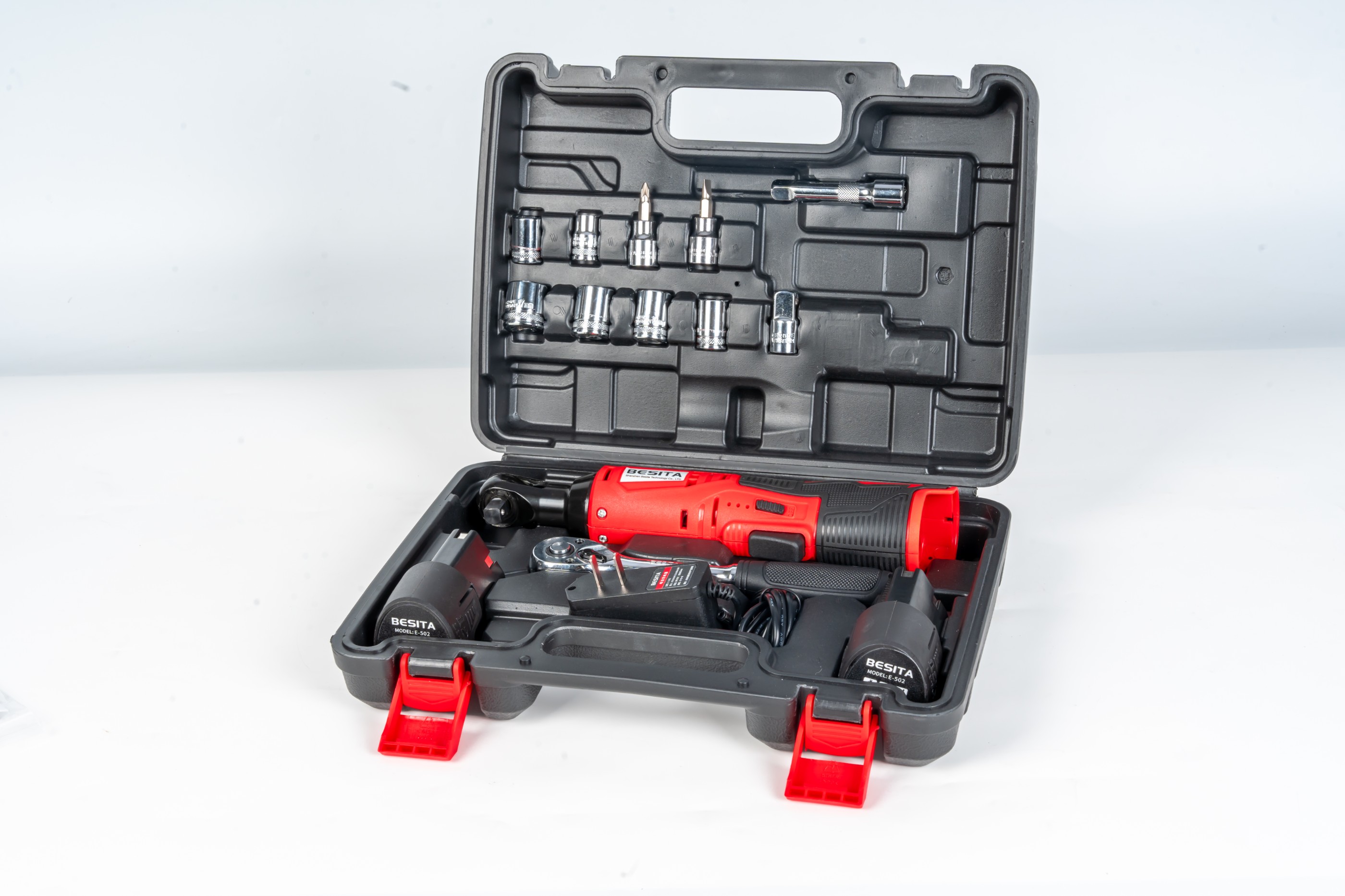 E-502-12V 3/8锂电棘轮扳手(40Nm)2.0AH两电一充