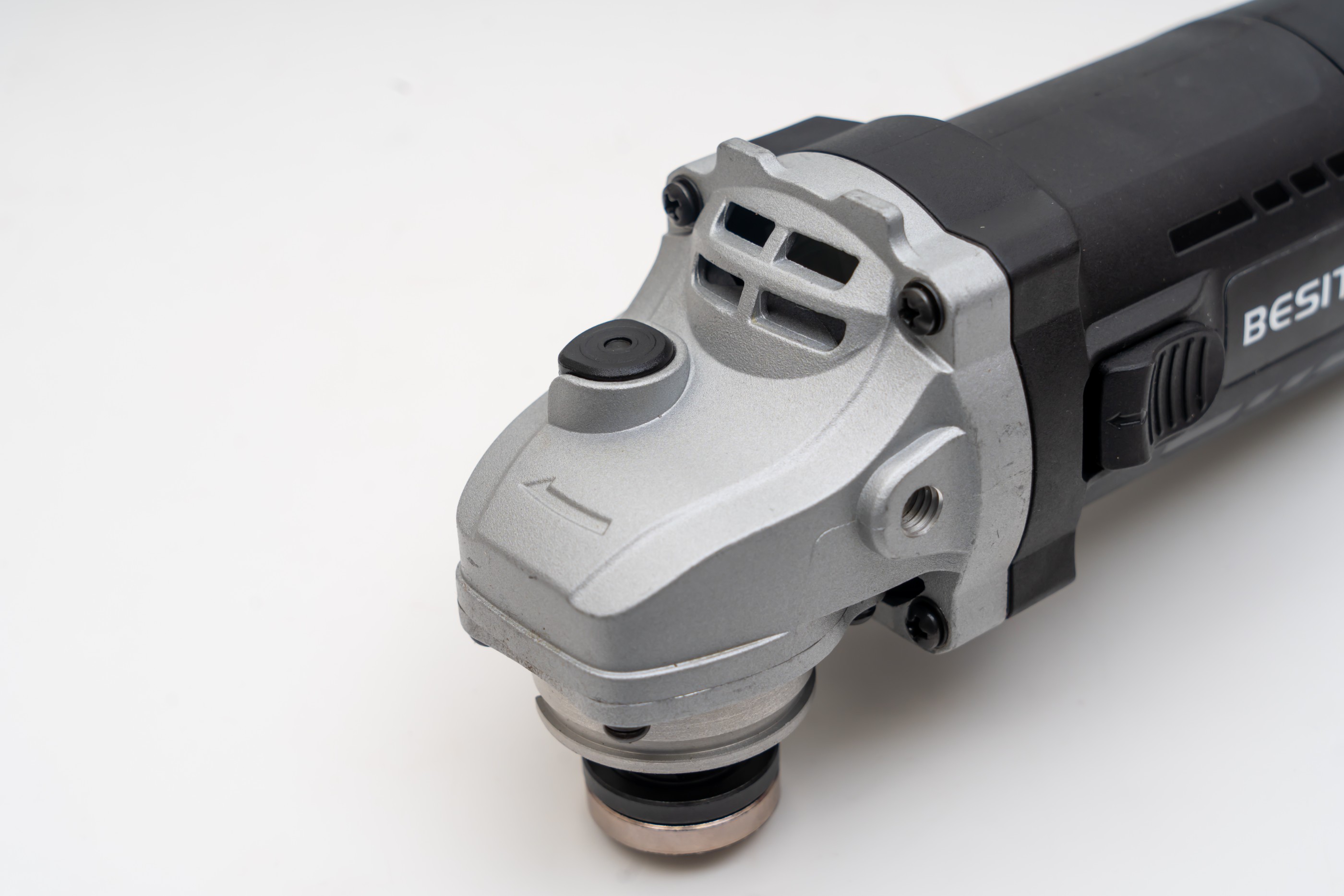 E-602-750W大功率角磨机