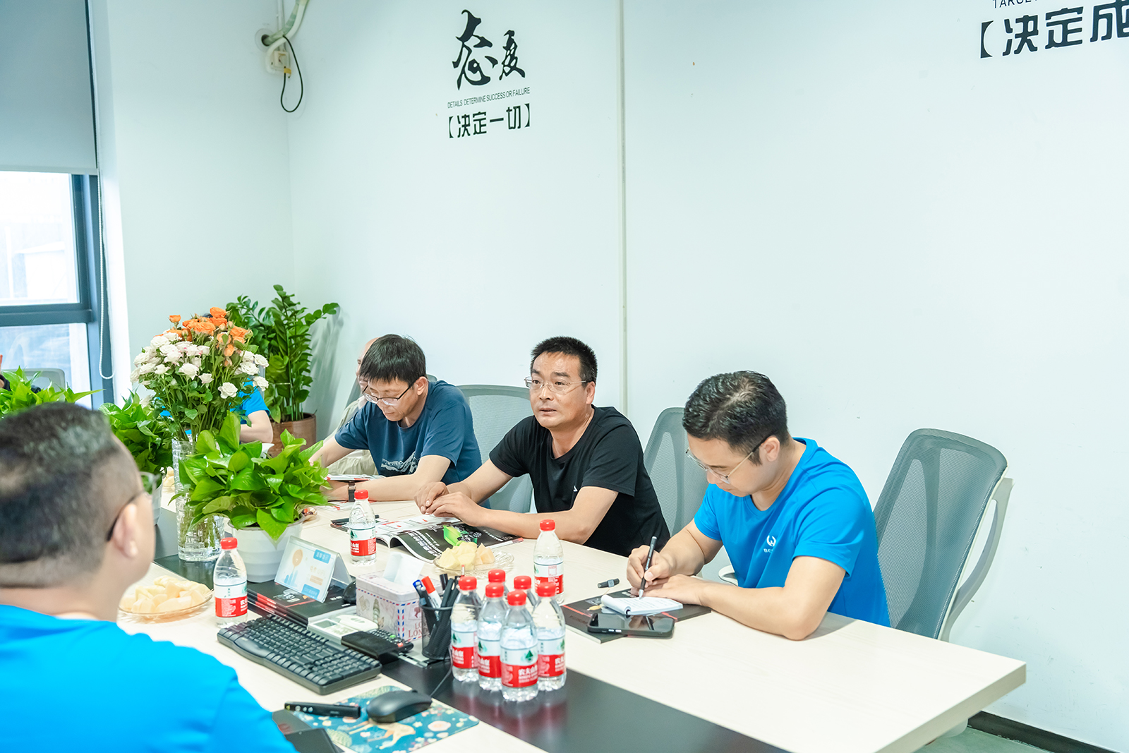 百思泰 | 青海学院各领导莅临考察,携手探讨未来 百思泰 | 青海学院各领导莅临考察,携手探讨未来